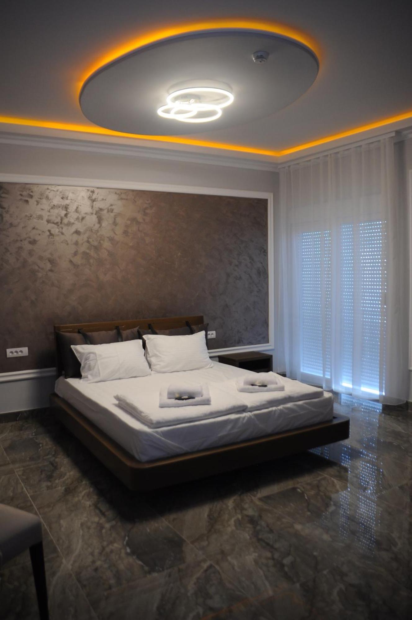 Sobe Sova Kikinda Hotel Luaran gambar